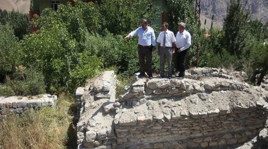 Rekt&ouml;r Ceylan Zeynel Bey Medresesi&rsquo;ni Ziyaret Etti