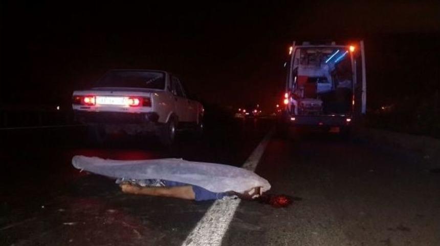 Otomobilin &Ccedil;arptığı Yaya Hayatını Kaybetti