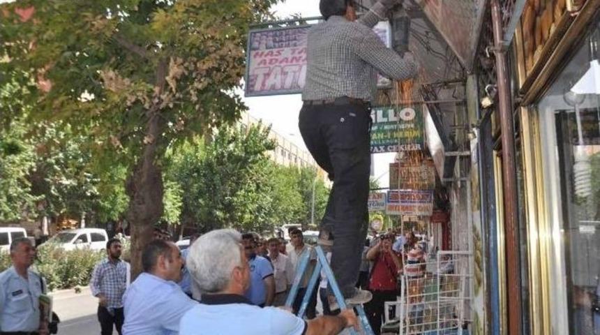 Zabıtadan G&ouml;r&uuml;nt&uuml; Kirliliği Denetimi