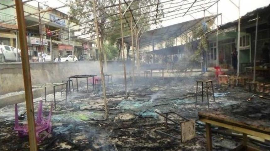 Dicle&rsquo;de Korkutan Yangın