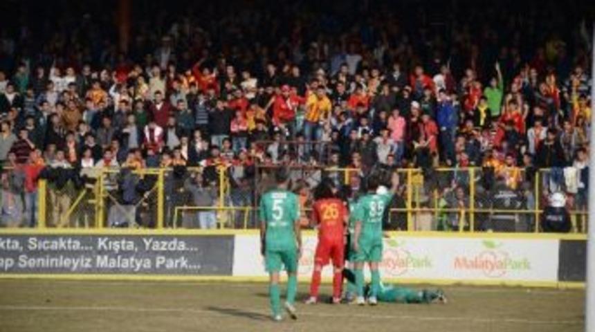 Taraftarlar, Kombine Biletleri Pahalı Buldu