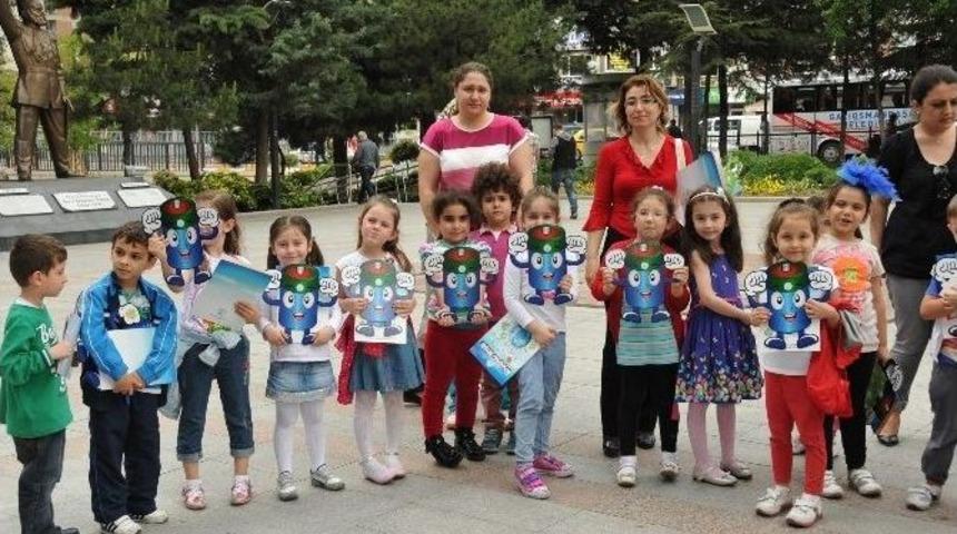 Gaziosmanpaşa’da Atık Pille Girilen Tiyatro Gösterisi