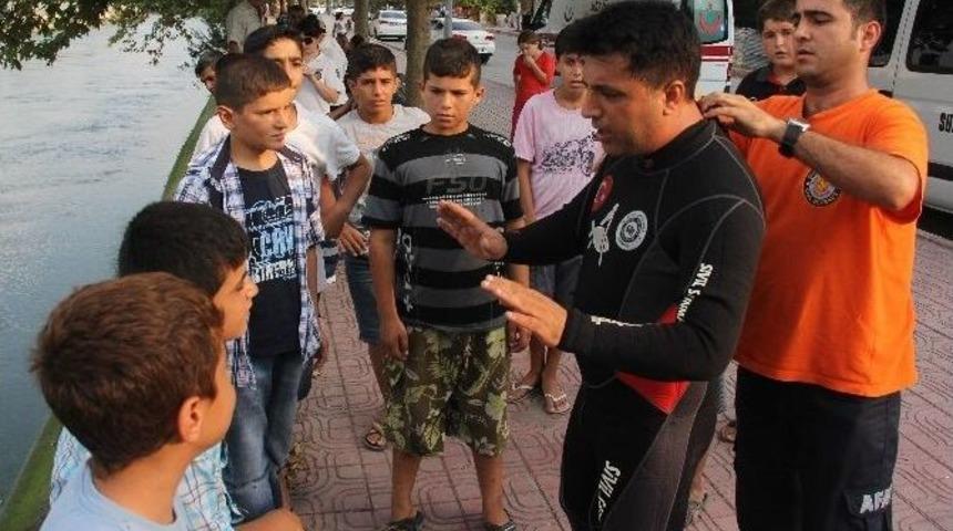 &Ccedil;ocukları Uyaran Dalgıca Şok Cevap