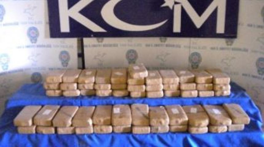 Van&rsquo;da 30 Kilo Eroin Ele Ge&ccedil;irildi