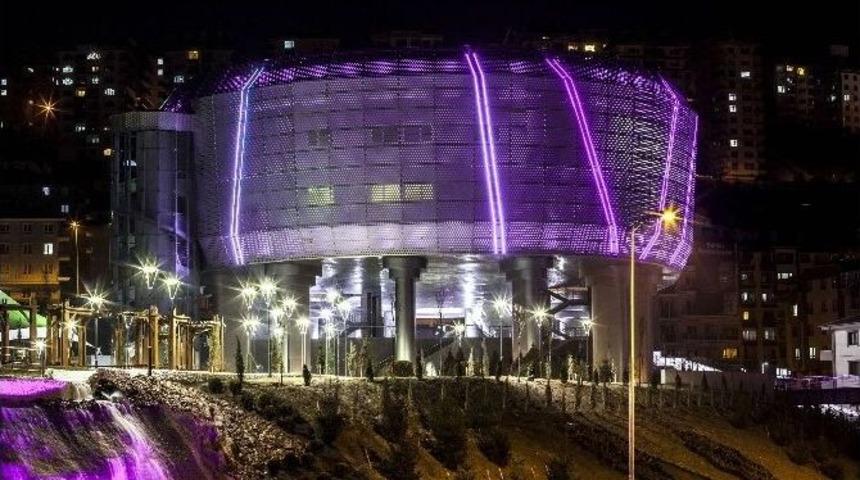 Neşet Ertaş, K&uuml;lt&uuml;r Ve Sanat Faaliyetlerinin Yeni Adresi Oldu