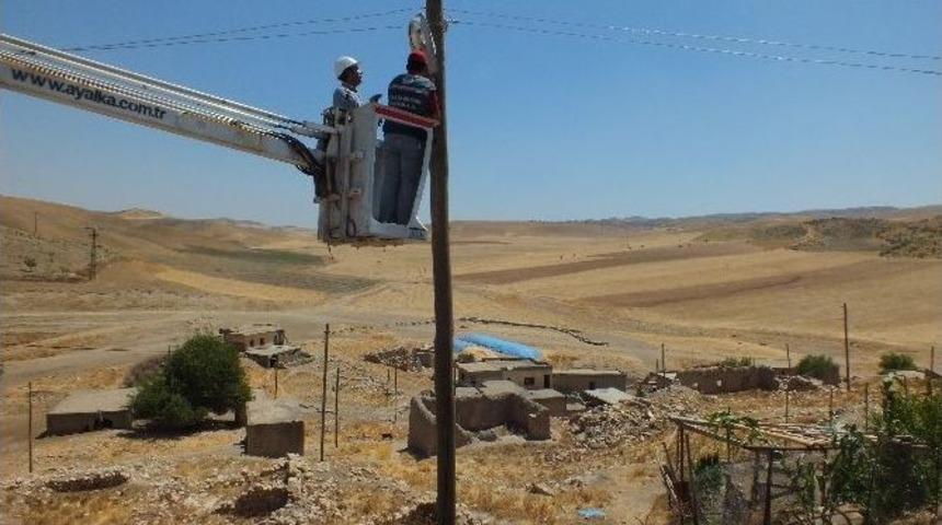 Dedaş Yezidi K&ouml;ylerinde &Ccedil;alışma Başlattı