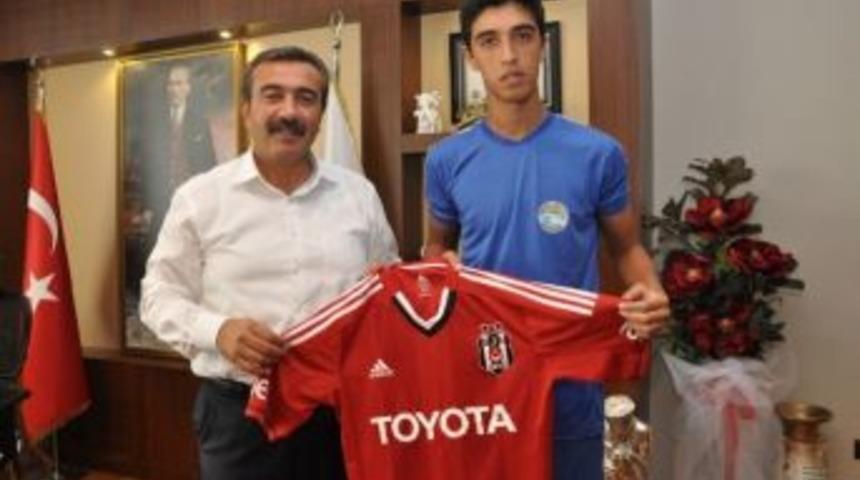 Adanalı İbrahim Beşiktaş&rsquo;a Gidiyor