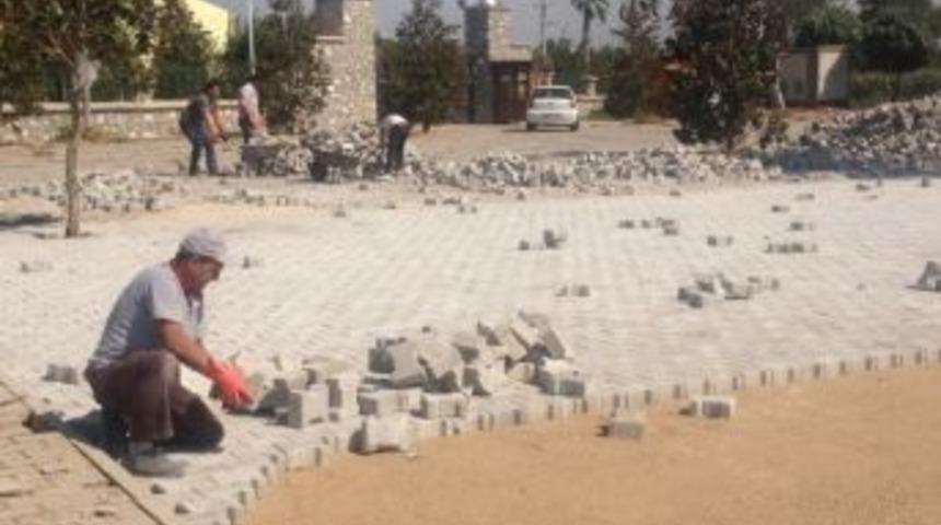 Badem: &ldquo;bor&ccedil;lar Nedeniyle Daha M&uuml;tevazı Hareket Edeceğiz&rdquo;