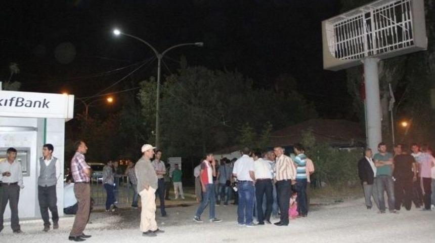 Van&rsquo;da Elektrik Kesintisine Tepki