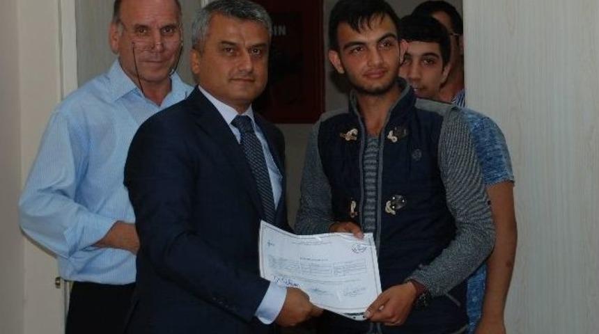 15 Kursiyere Belgeleri Verildi