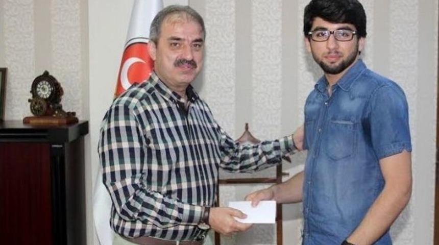 &Ccedil;ankırı Belediyesi&rsquo;nden Lys&rsquo;de Dereceye Giren &Ouml;ğrencilere &Ouml;d&uuml;l