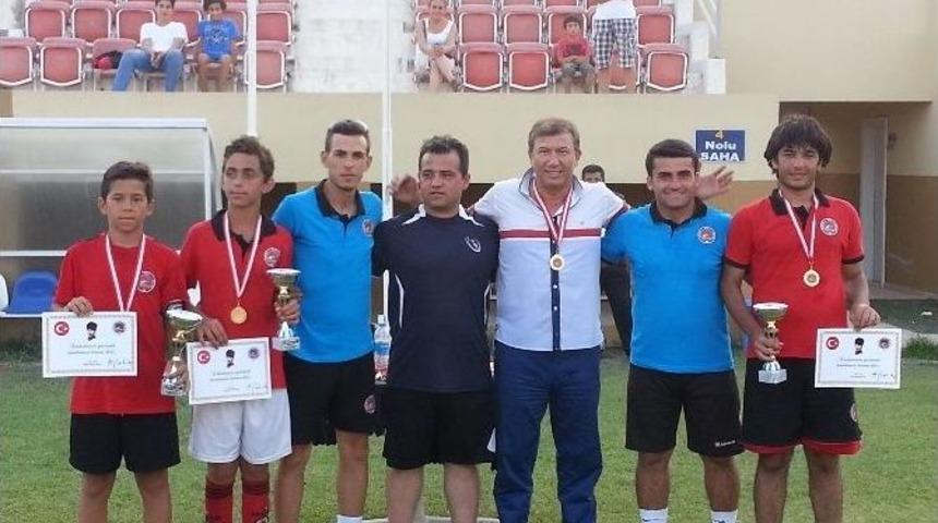 Tanju &Ccedil;olak Futbol Okulları Antalya Kampı Sona Erdi