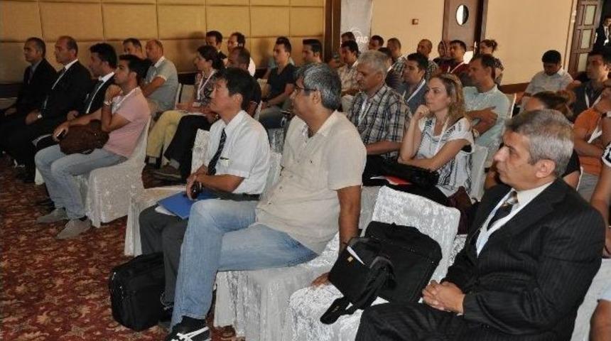 Sivas&rsquo;ta Kaya D&uuml;şmesi Afeti Ve Islah Yapıları İle İlgili Eğitim D&uuml;zenlendi