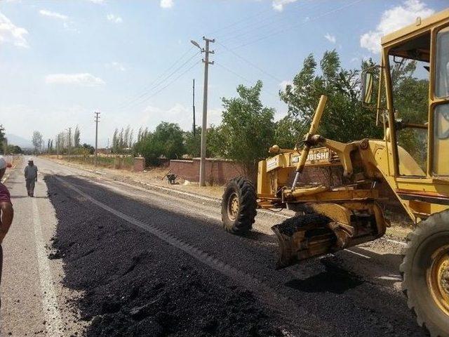 Büyükşehir, İğde’de Asfalt Çalışmasına Başladı