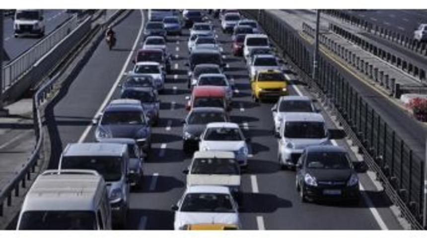Trafikte 18 Milyon 352 Bin Ara&ccedil; Bulunuyor