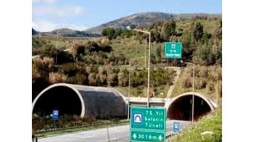 Aydın İzmir Otoyolu Trafiğe Kapatılacak