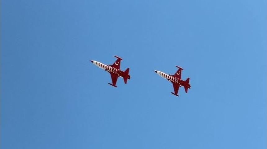 T&uuml;rk Yıldızları, Provasında Bile Nefesleri Kesti