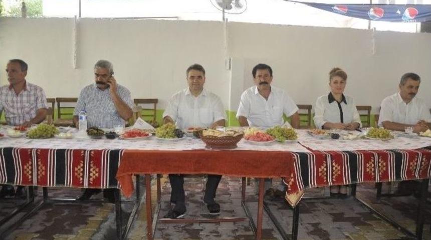 Kahta Kaymakamı Metin Esen Muhtarlarla Kahvaltıda Buluştu