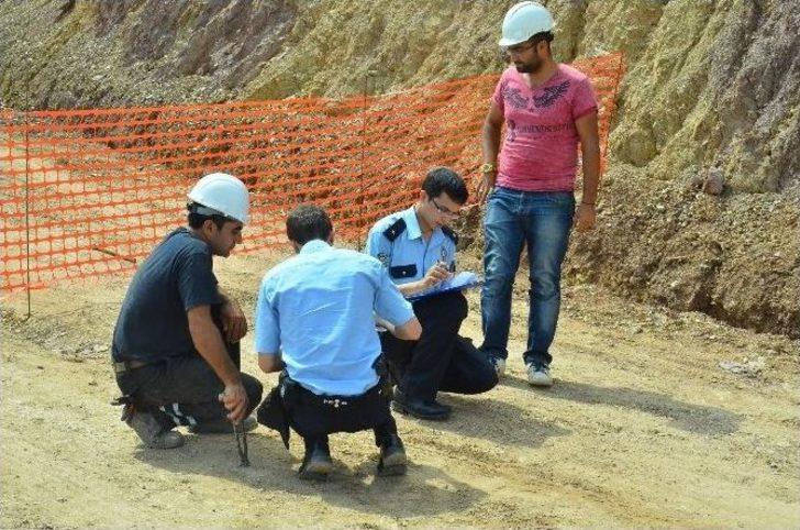 İlahiyat Fakültesi İnşaatında Çökme: 1 Ölü, 1 Yaralı G3