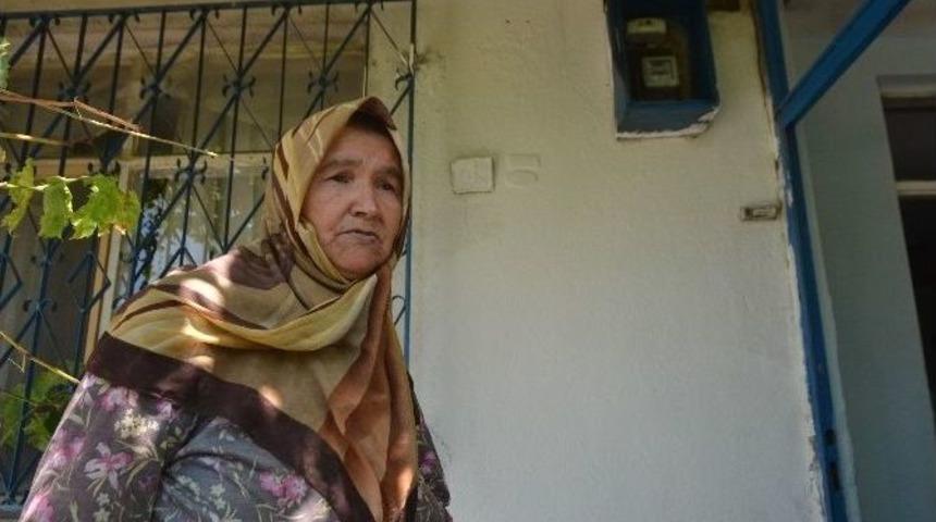 (&ouml;zel Haber) Sahte Tedaş G&ouml;revlileri Yaşlı Bir Kadını Dolandırdı