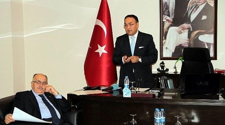 Bakan Yardımcısı Baş: &ldquo;t&uuml;rkiye&rsquo;de &Uuml;retilen Buğdaylar Pahalı&rdquo;