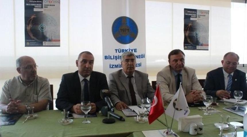 Bilişim Etkinlikleri T&uuml;rkiye&rsquo;nin Geleceğine Y&ouml;n Verecek