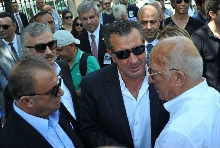 Turgay Ece Son Yolculuğuna Uğurlandı G3