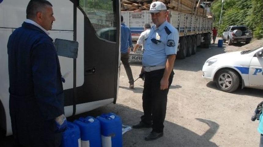 Otobüslere ’10 Numara Yağ’ Baskını