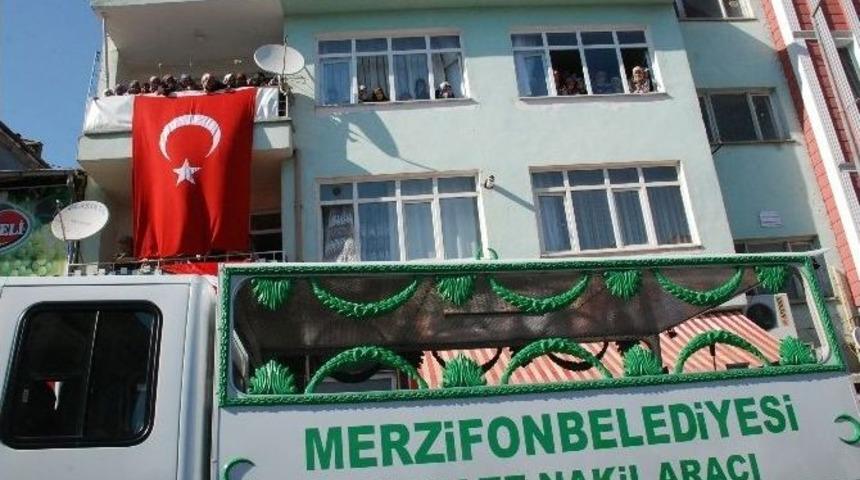 Şehit Teğmenin Cenazesi Baba Ocağında