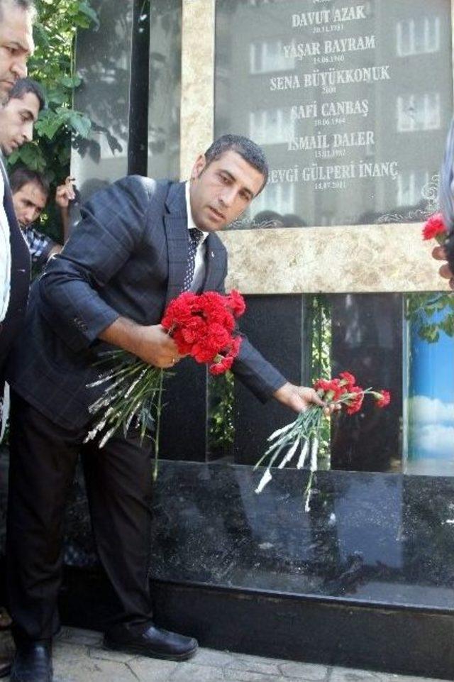 Gaziantep’te Bombalı Saldırıda Şehit Olanlar Anıldı