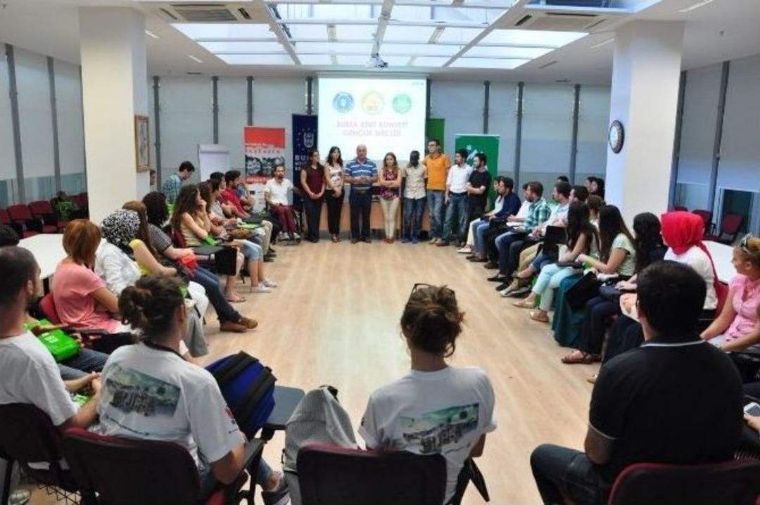 Gen&ccedil;lik Meclisi Ailesi B&uuml;y&uuml;yor