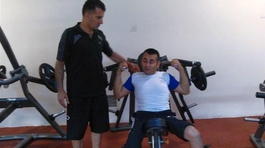 Mersin&rsquo;de Bedensel Engelliler Halter Branşı A&ccedil;ıldı