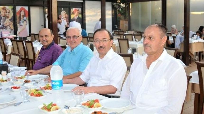 &Uuml;niversite Ve Y&uuml;ksek &Ouml;ğrenim Vakfı G&uuml;&ccedil; Birliği Yapıyor