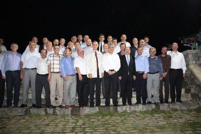 Ak Parti Trabzon İl Başkanlığı Belediye Başkanları Ve İlçe Başkanları Toplantısı