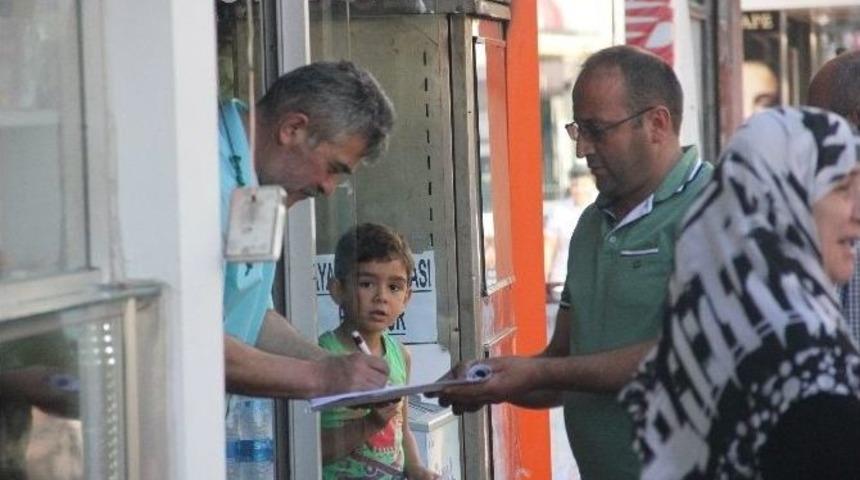 2 &Ccedil;ocuğu Hasta Olan Babadan Hastane İ&ccedil;in İmza Kampanyası