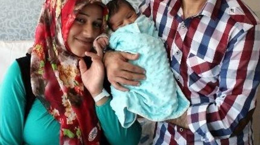 "altın Yumurta" İle 8 Yıl Sonra &Ccedil;ocuk Sahibi Oldular