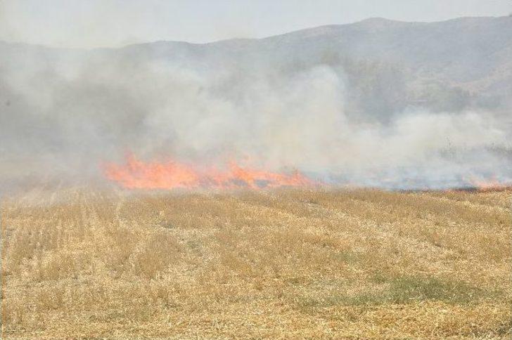 Afyonkarahisar’da Arazi Yangını G2