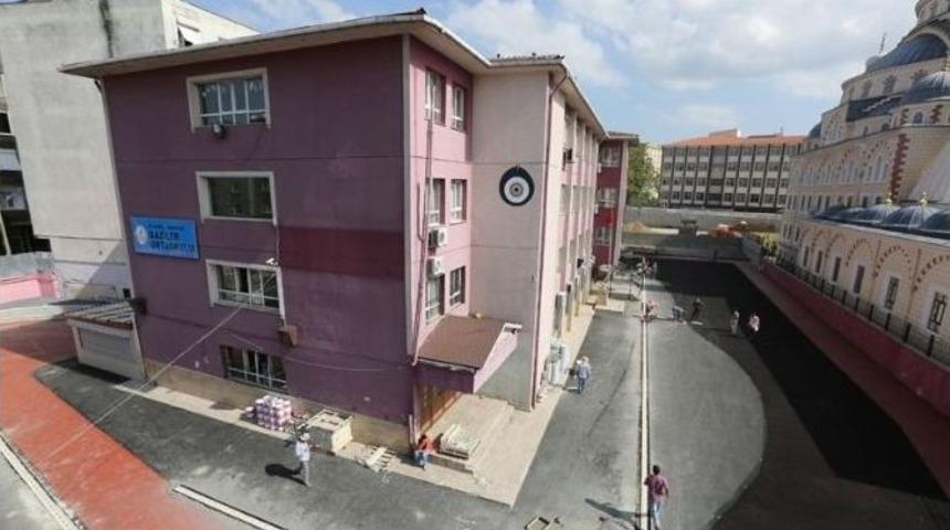 G&uuml;ng&ouml;ren&rsquo;de Okul Bah&ccedil;eleri Hayat Olmaya Devam Ediyor