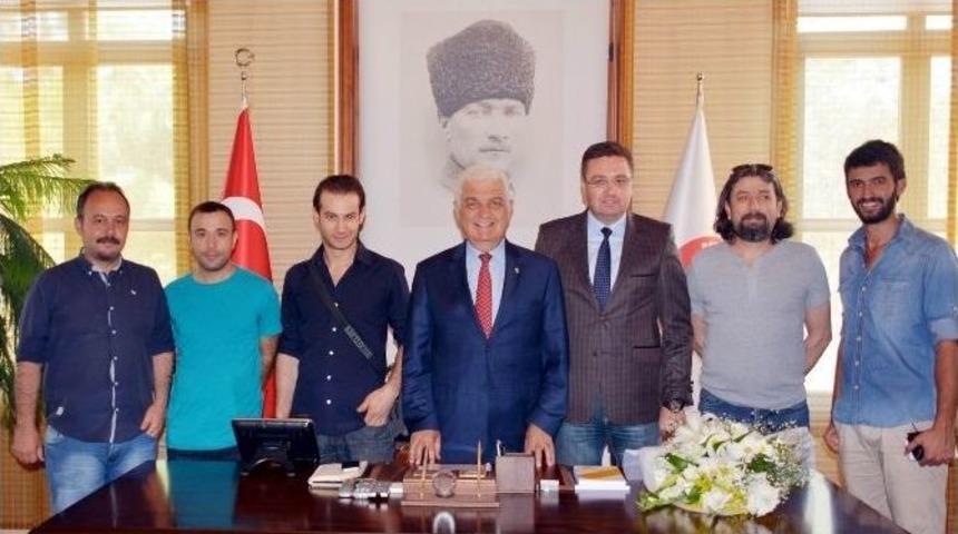 Muğla B&uuml;y&uuml;kşehir Gazeteciler Cemiyeti Başkan G&uuml;r&uuml;n Ve G&uuml;m&uuml;ş&rsquo;&uuml; Ziyaret Etti