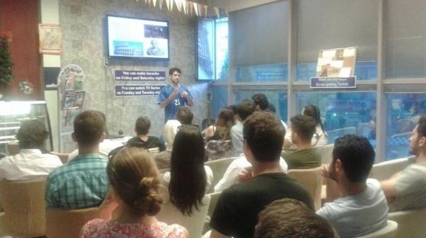 Dünya Kültürleri Speaking Cafede Kaynaşıyor