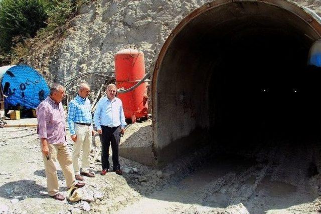 Başkan Toçoğlu, Akçay Barajı Çalışmalarını Yerinde İnceledi