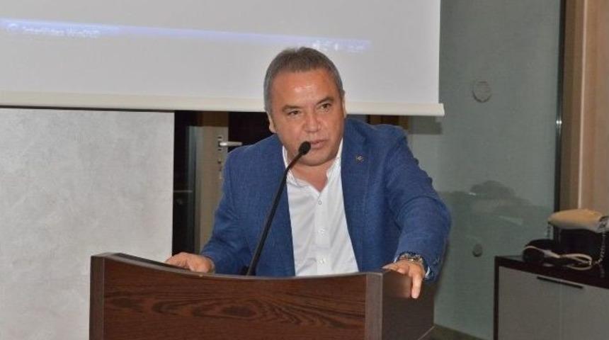 Başkan B&ouml;cek Lions &Uuml;yeleriyle Buluştu