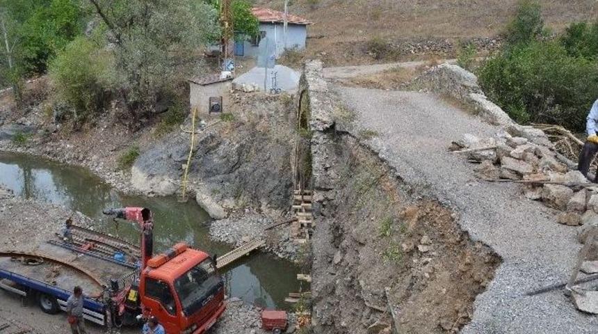 G&uuml;m&uuml;şhane&rsquo;de Kamberli K&ouml;pr&uuml;s&uuml; Restore Ediliyor
