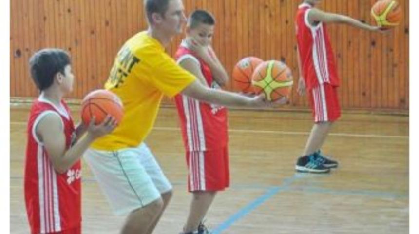 Amerikalı Antren&ouml;rler Kırşehir&rsquo;i Ziyaret Etti