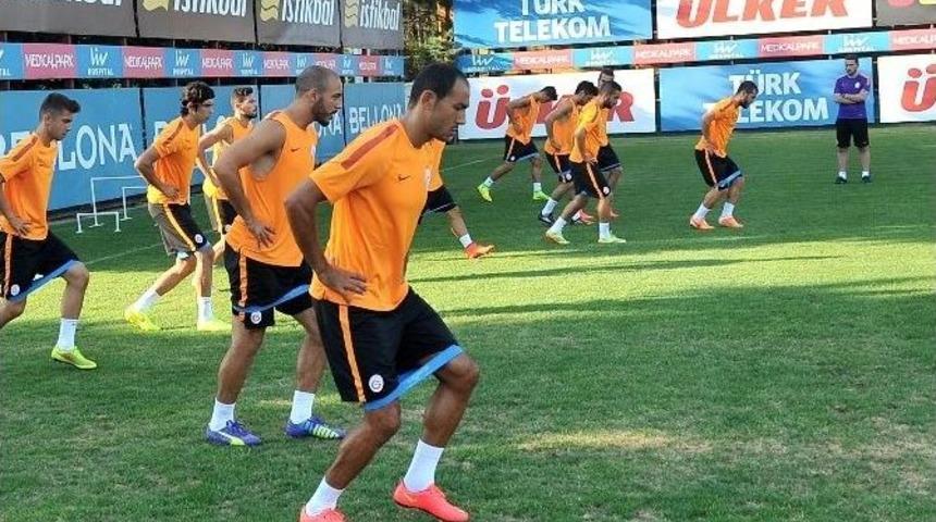 Galatasaray, Fenerbah&ccedil;e Ma&ccedil;ının Hazırlıklarını S&uuml;rd&uuml;rd&uuml;
