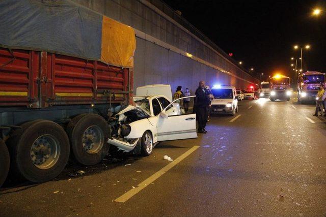 Ankara'da Trafik Kazaları: 1 Ölü, 4 Yaralı