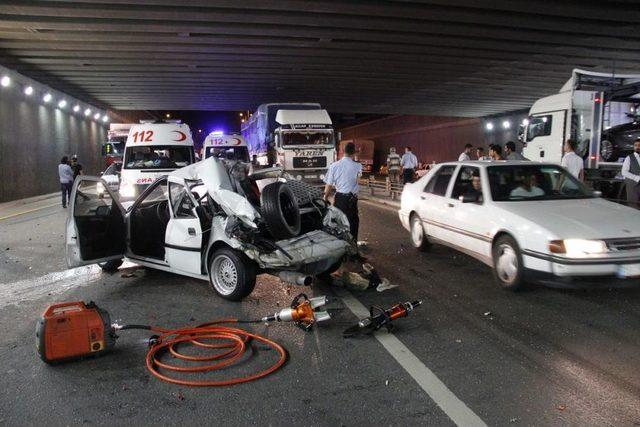 Ankara'da Trafik Kazaları: 1 Ölü, 4 Yaralı