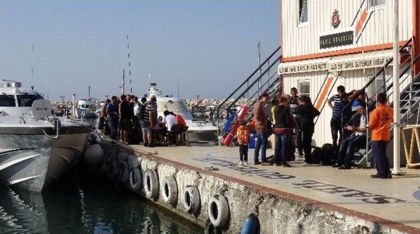 Suriyeli Grup, Yunanistan&rsquo;a Ka&ccedil;arken Yakalandı