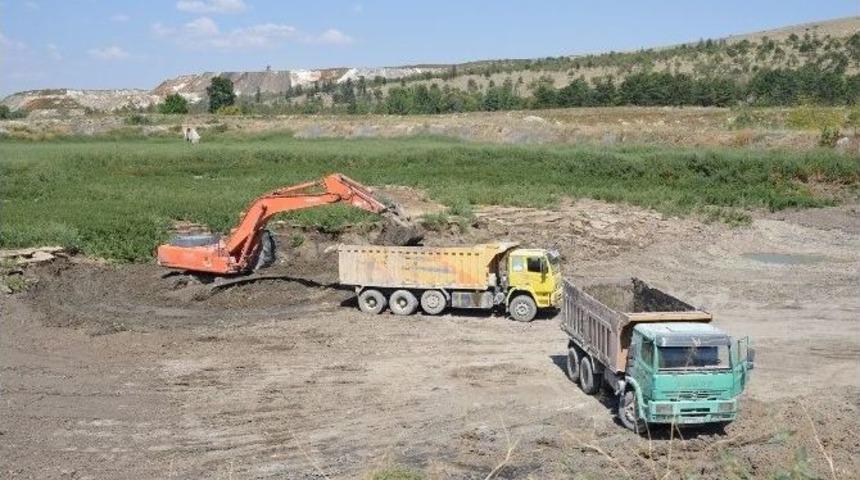 100 Bin Ton Toprağın Nakliye İşlemleri Başladı