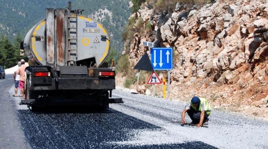 Akseki'de Asfalt Kaplama &Ccedil;alışmalarına Başlandı